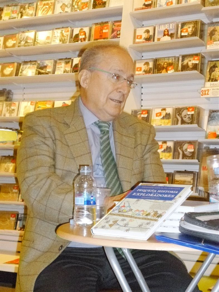 Trabalibros entrevista a Fernando García de Cortázar-Pequeña historia de los exploradores (3)---3938.webp