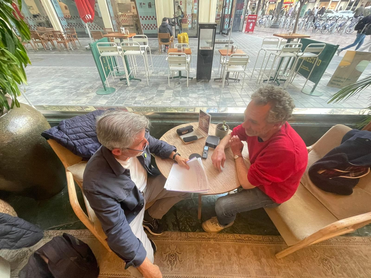 08.Bruno Montano entrevista a Ricardo Menéndez Salmón-Trabalibros.jpeg