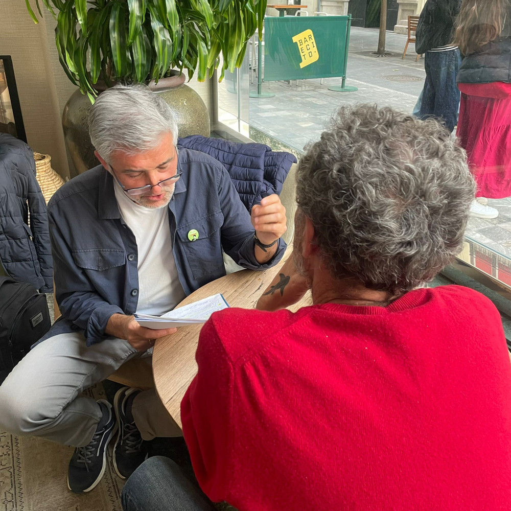 07.Bruno Montano entrevista a Ricardo Menéndez Salmón-Trabalibros.jpeg