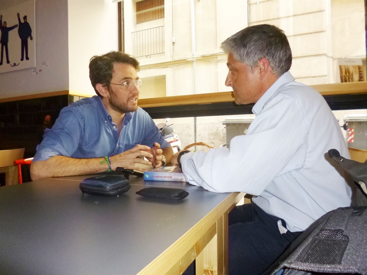 5.Bruno Montano de Trabalibros entrevista a Màxim Huerta---8973.webp