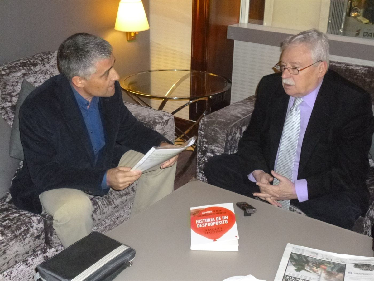 4. Bruno Montano de Trabalibros entrevista a Joaquín Leguina---8826.webp