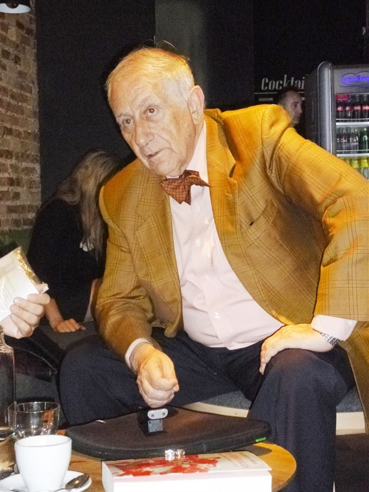 2.Bruno Montano de Trabalibros entrevista a Inocencio Arias---9159.webp