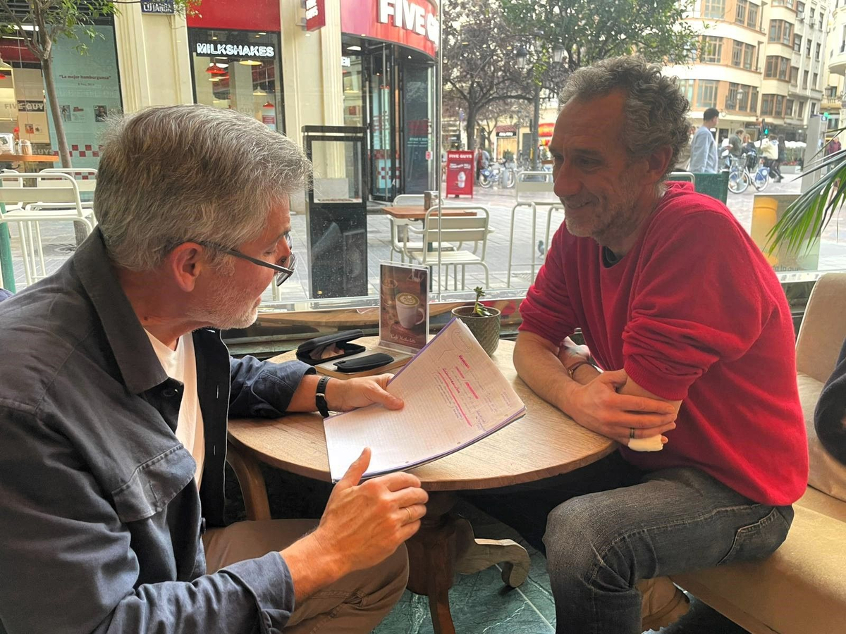 06.Bruno Montano entrevista a Ricardo Menéndez Salmón-Trabalibros.jpeg