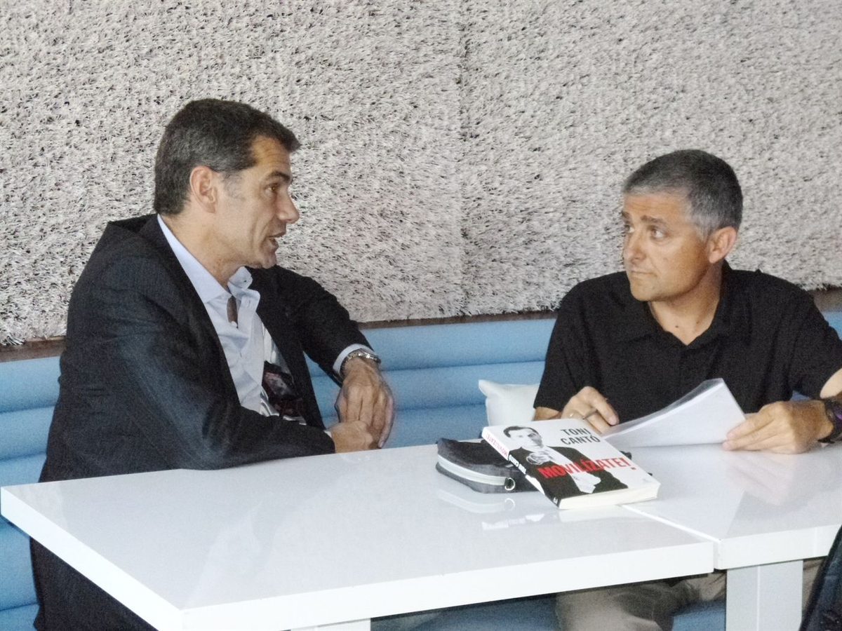 Trabalibros entrevista a Toni Cantó (3)---4206.webp