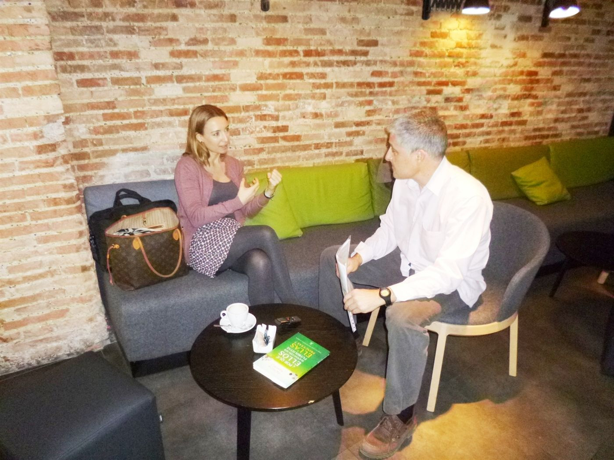 4.Bruno Montano de Trabalibros entrevista a Patricia Ramírez---8870.webp