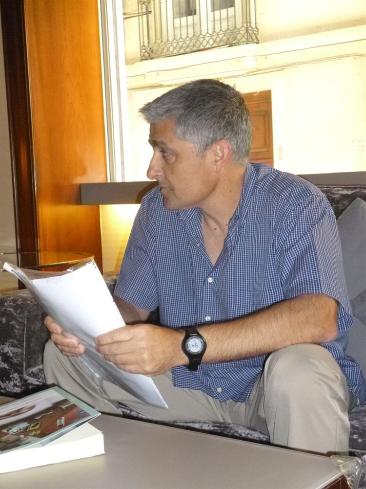 3.Bruno Montano de Trabalibros entrevista a Alfredo Escardino---9139.webp