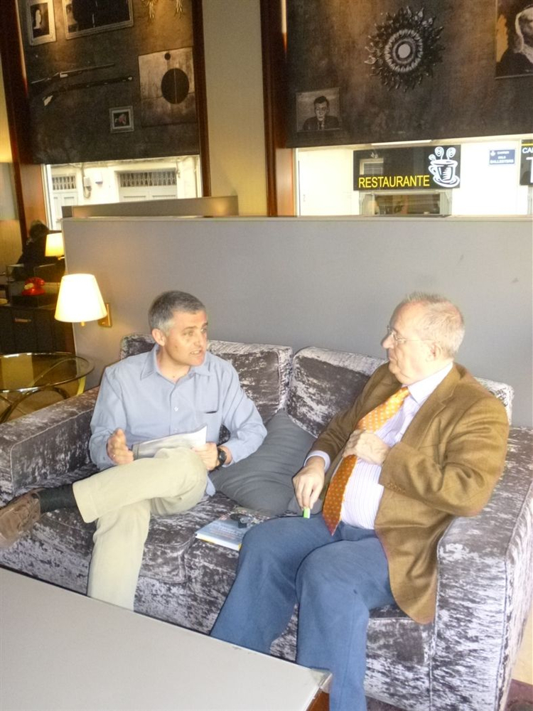 5.Bruno Montano de Trabalibros entrevista a Fernando García de Cortázar---8841.webp