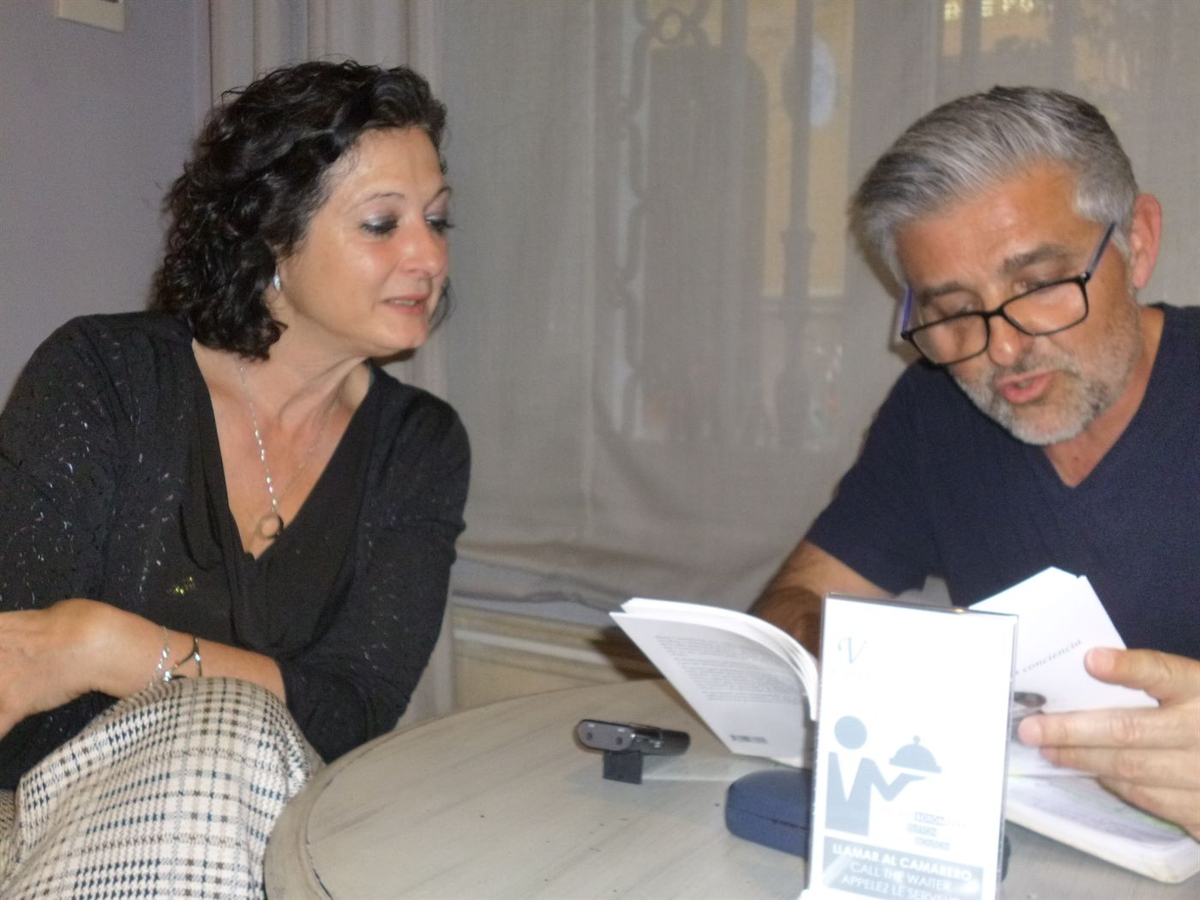 08.Bruno Montano entrevista a Ana Noguera-Trabalibros---14580.webp