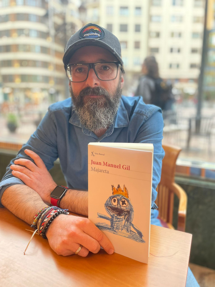 06.Bruno Montano entrevista a Juan Manuel Gil-Trabalibros.jpeg