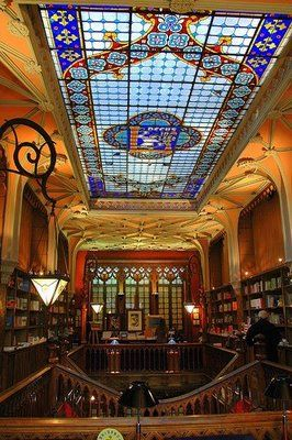Imagen de la librería o biblioteca Librería Lello & Irmao en Oporto (Portugal)