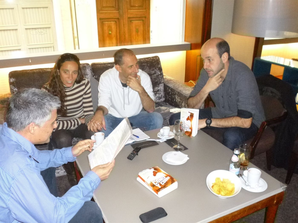 7.Bruno Montano de Trabalibros entrevista a Julio Basulto y Juanjo Cácere---8916.webp