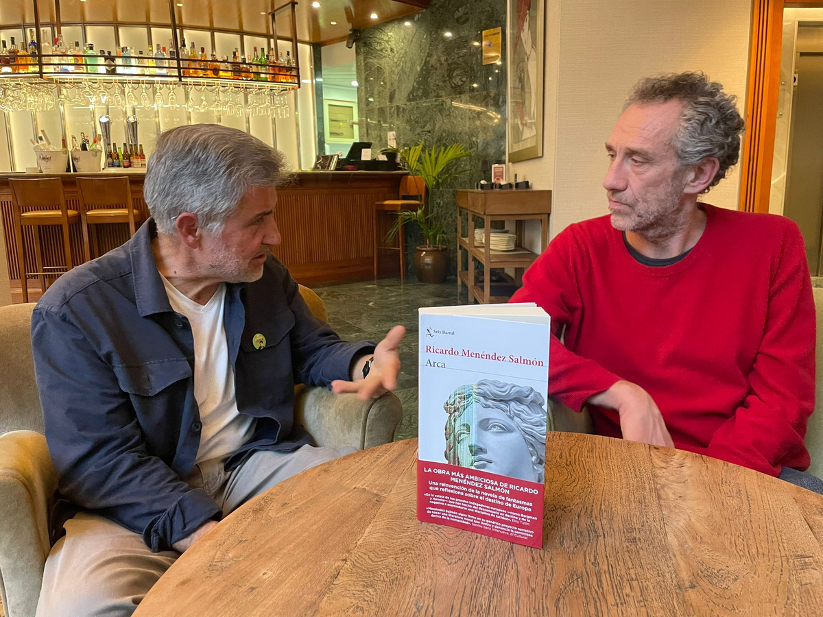 05.Bruno Montano entrevista a Ricardo Menéndez Salmón-Trabalibros.jpeg