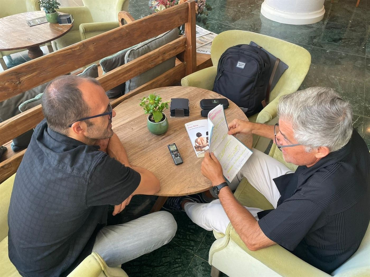 04. Bruno entrevista a Isaac Rosa-Trabalibros---17116.webp