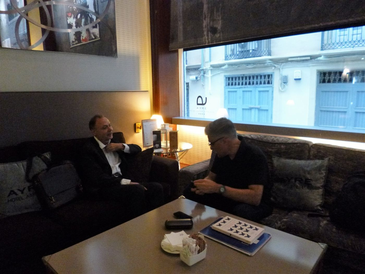 10.Bruno Montano de Trabalibros entrevista a Vicente Garrido---13932.webp